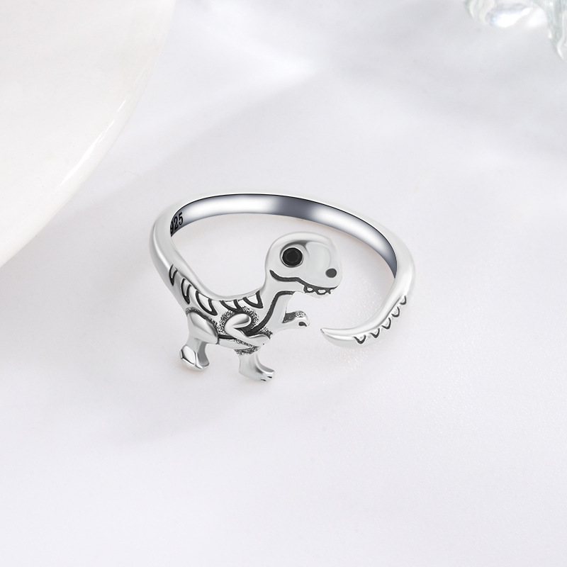 New in Silver 925 Dinosaur Wom - Wedding Job recension och pris