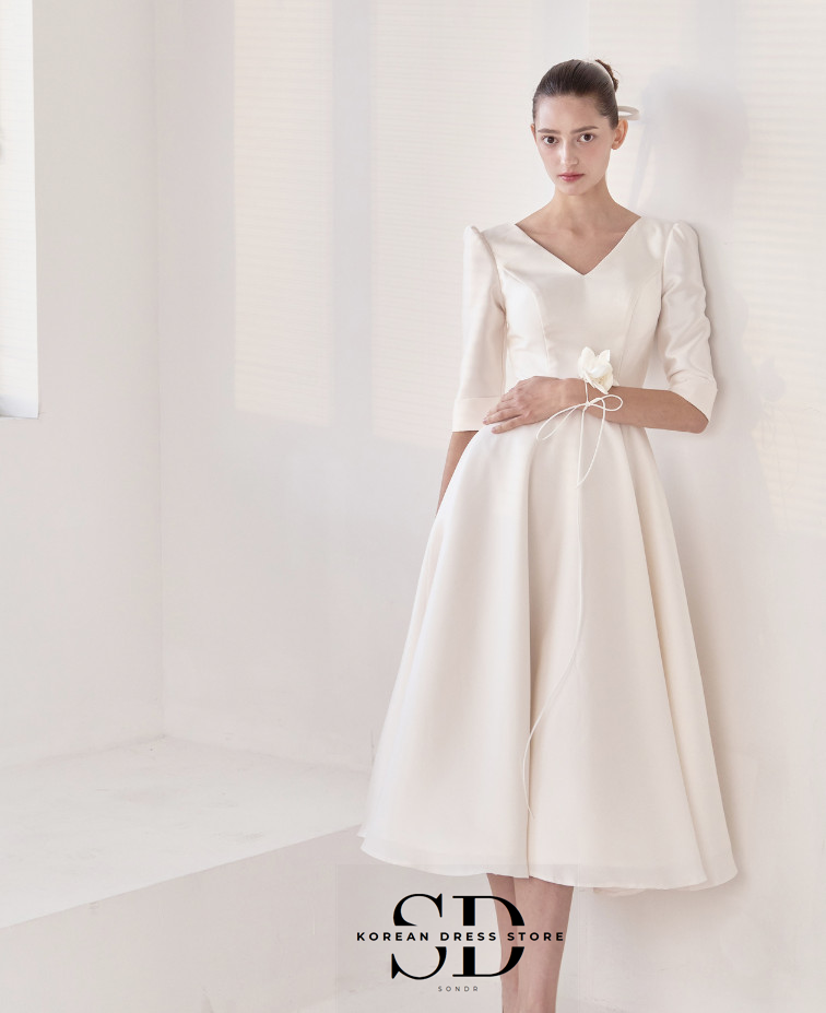 Sondr V-Neck Satin Half Sleeve - Wedding Qq recension och pris